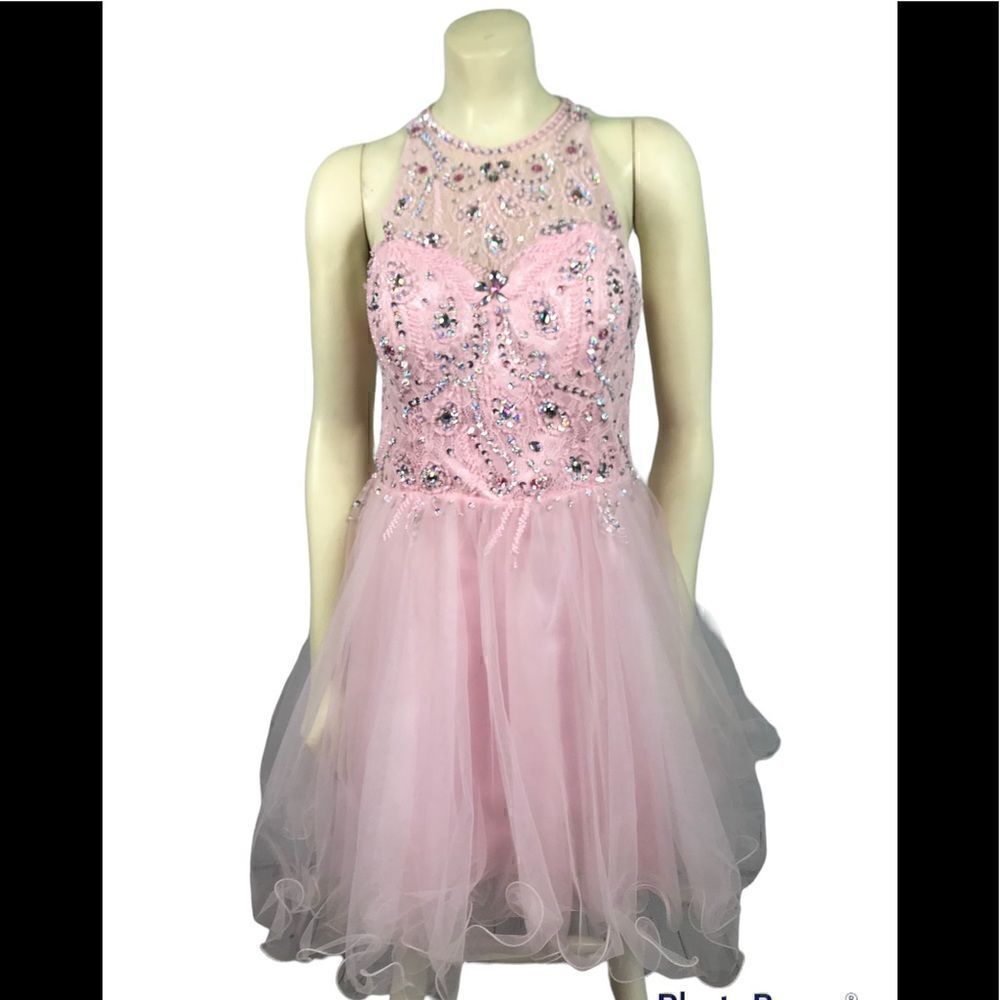 Beaded Lace Bodice Homecoming Dress w/ Layers of Tulle & satin see measurements